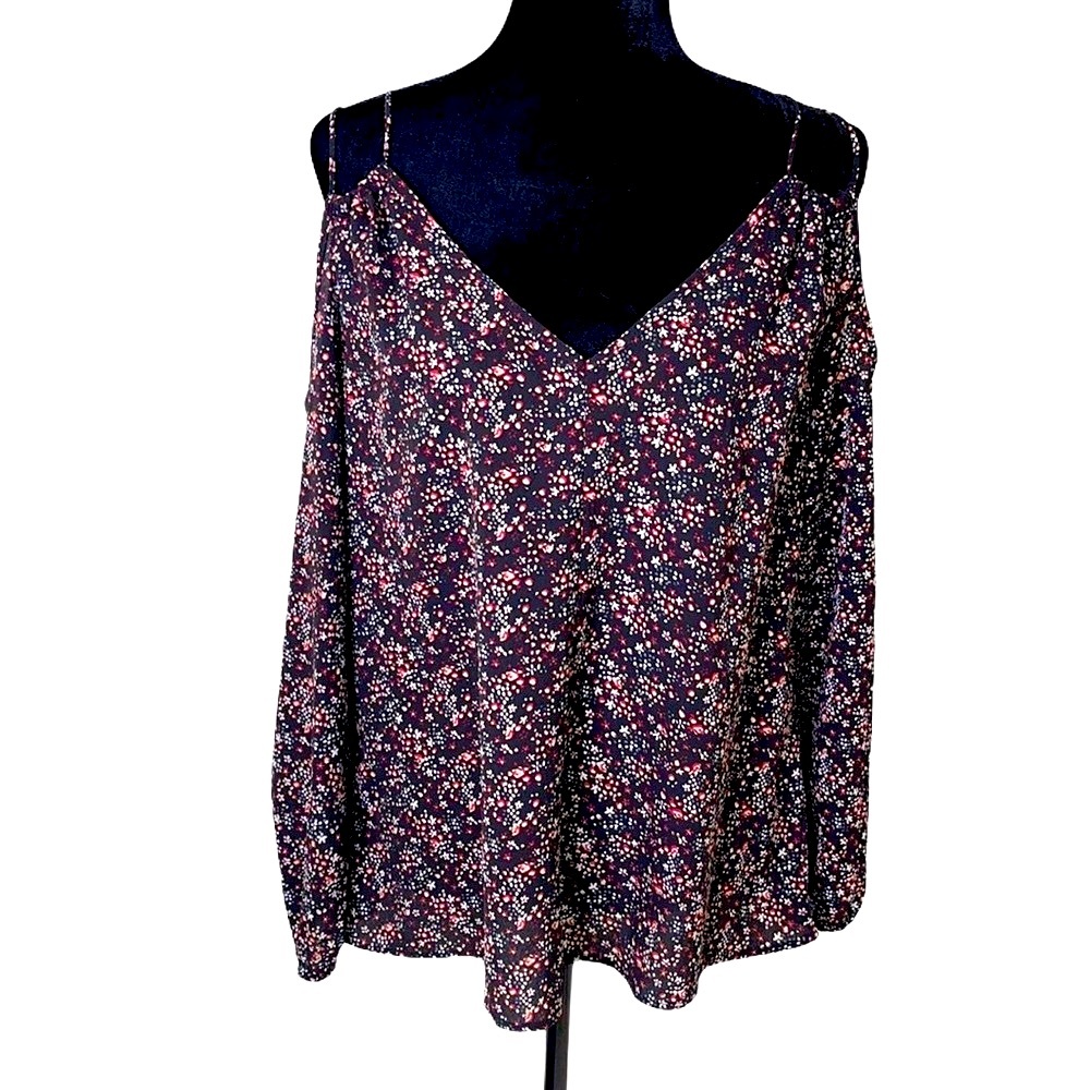 Crescent Floral Cold Shoulder Tunic Top SM: M